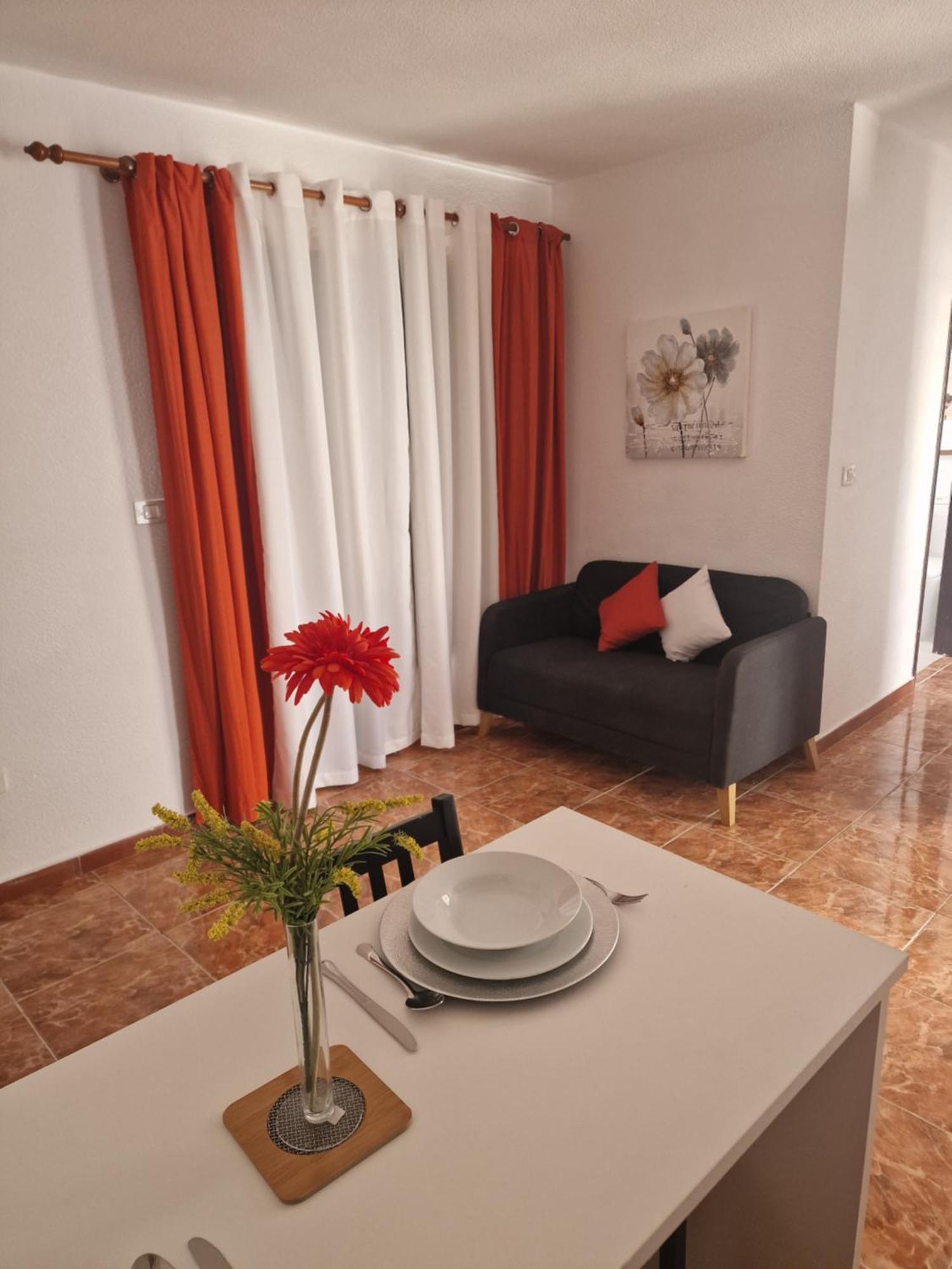 Apartamentos Funchal Los Cristianos  Camera foto