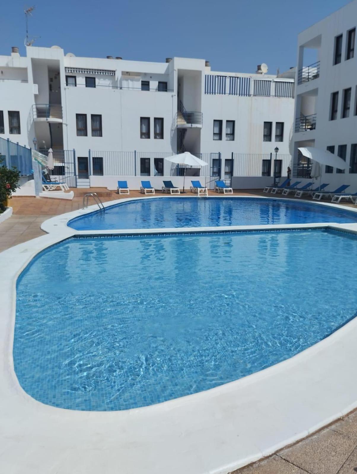 Apartamentos Funchal Los Cristianos  Esterno foto