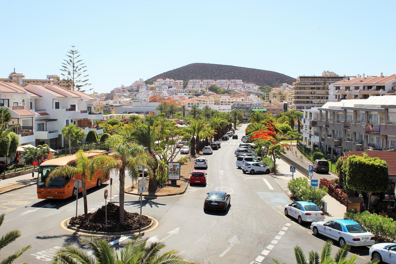 Apartamentos Funchal Los Cristianos  Esterno foto