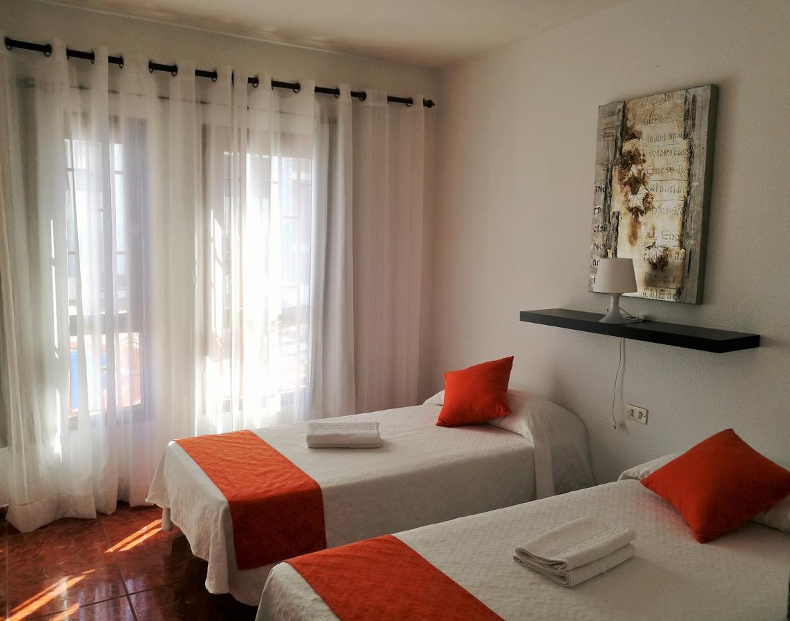 Apartamentos Funchal Los Cristianos  Esterno foto