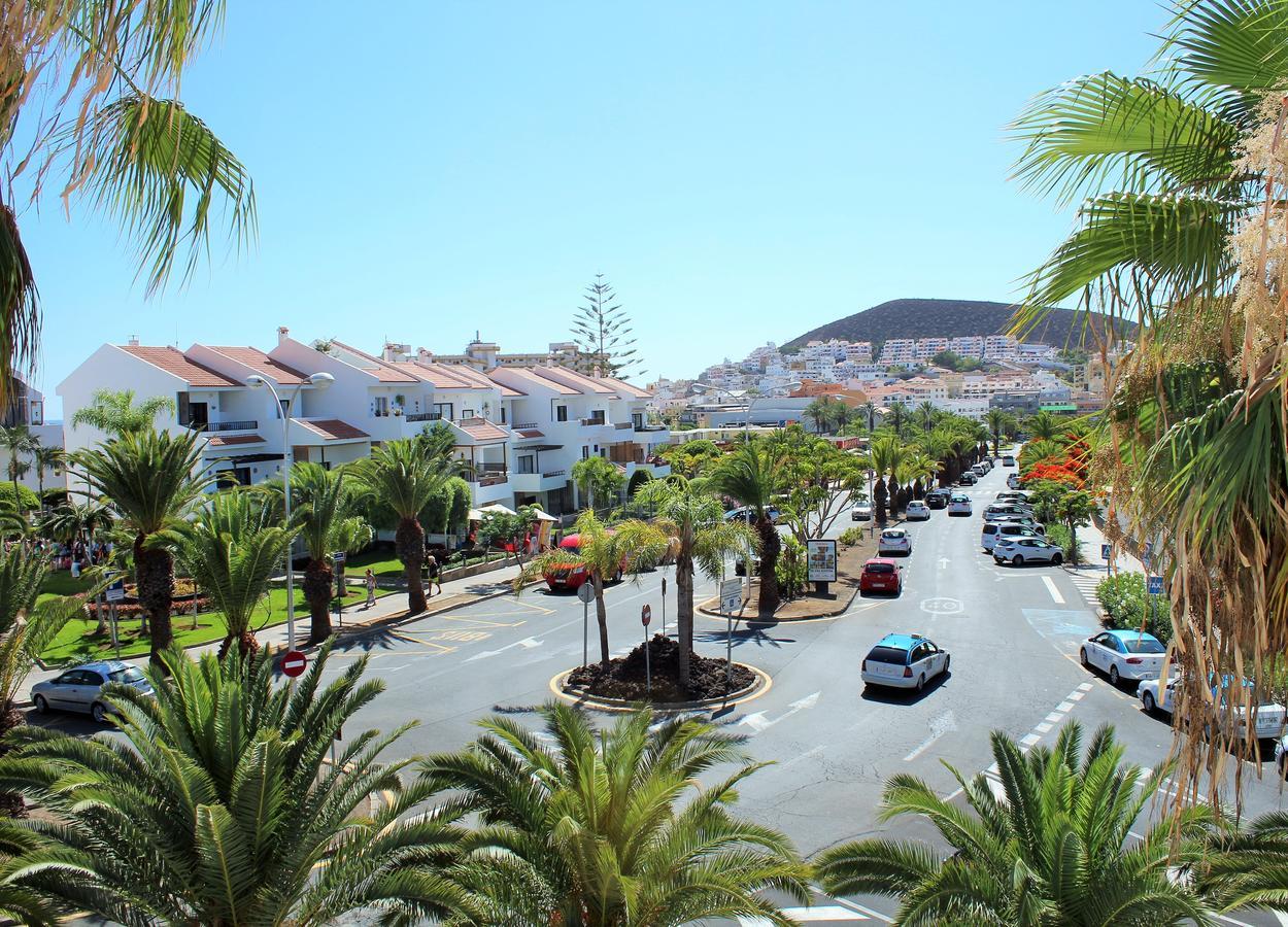 Apartamentos Funchal Los Cristianos  Esterno foto