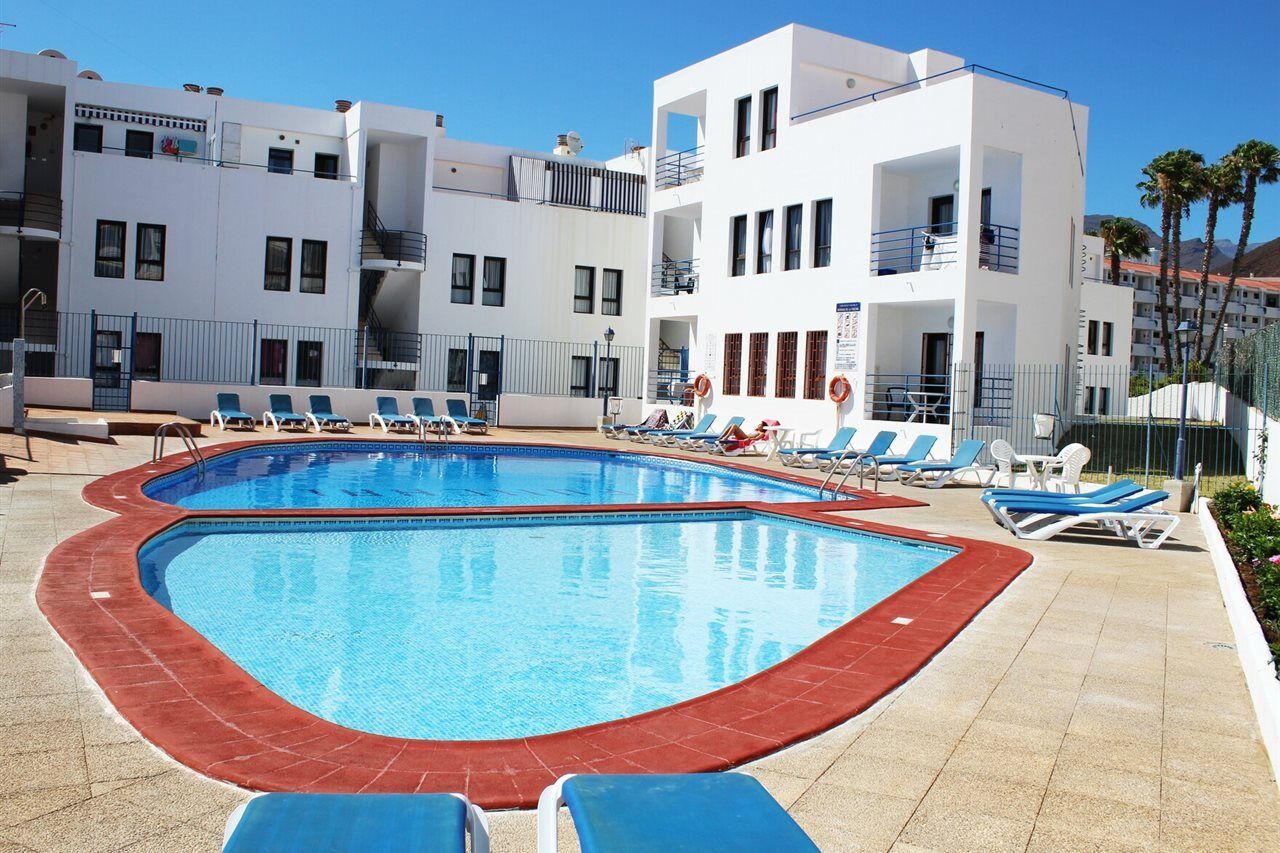Apartamentos Funchal Los Cristianos  Esterno foto