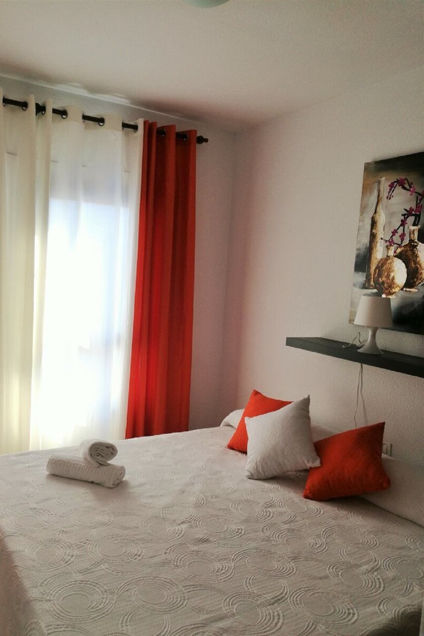 Apartamentos Funchal Los Cristianos  Esterno foto