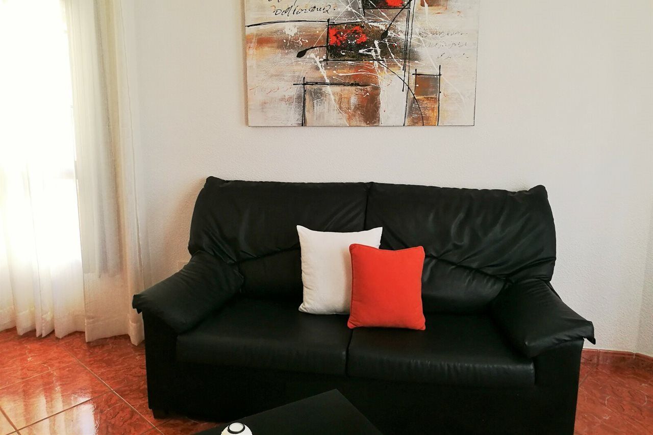 Apartamentos Funchal Los Cristianos  Esterno foto