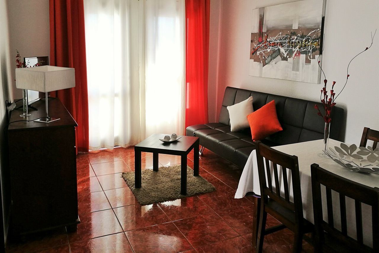 Apartamentos Funchal Los Cristianos  Esterno foto
